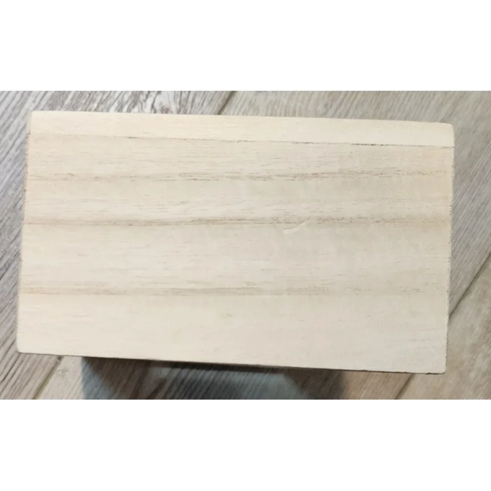 N/A this wooden